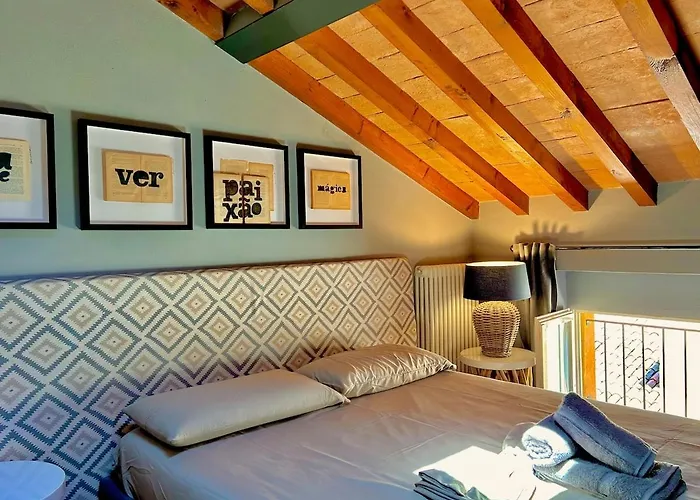 Comfort And Art Apartment